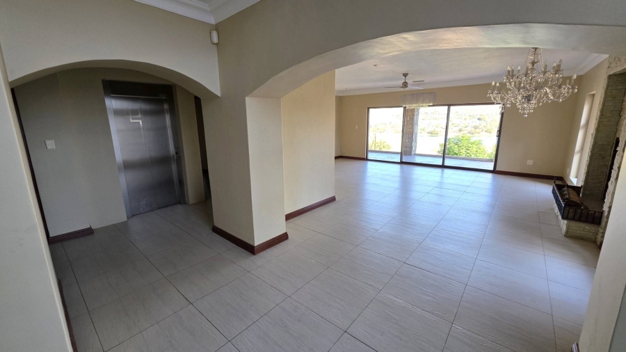 4 Bedroom Property for Sale in Ifafi North West